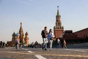 Почему экскурсия с профессиональным историком отличается от прогулки с аудиогидом или нейросетью